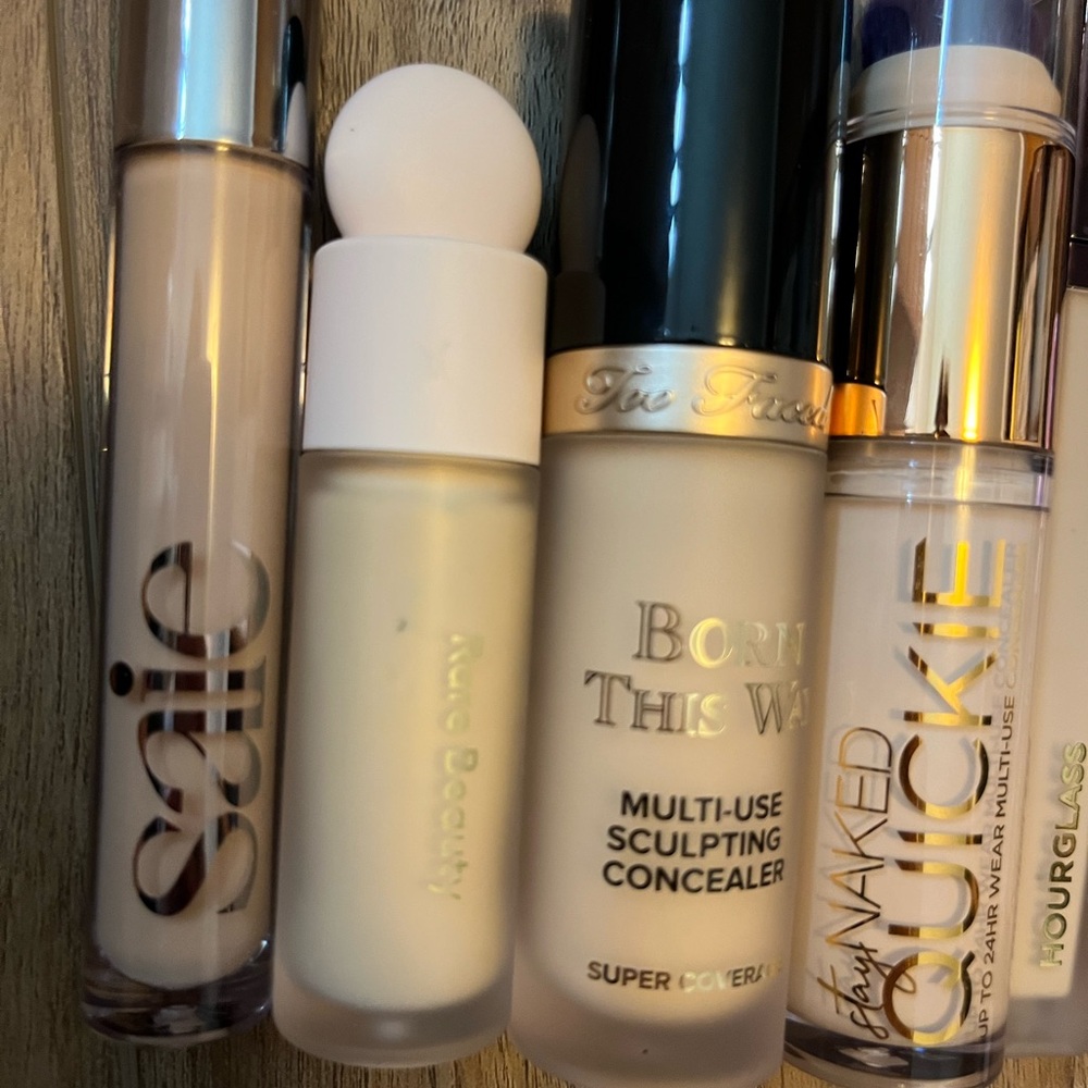 Concealer Bundle - Picture 2 of 3
